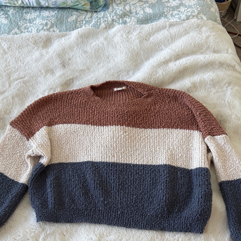 Debut Tri-Tone Crew Neck Sweater - Brown, Cream, and Blue